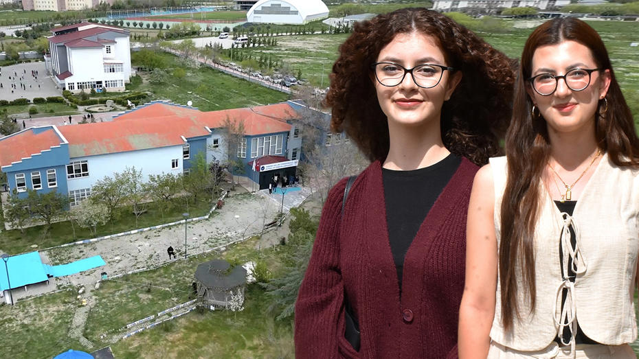 Örnek sigara yasağı uygulaması başladı: Yere beyaz çizgiler çekildi