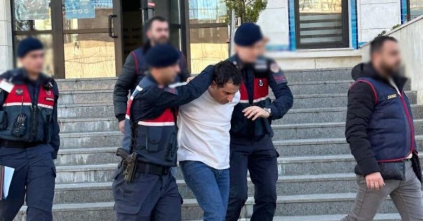 Jandarma aracını çaldı: “Suç makinesi” ele geçirildi! – Türkiye’den son dakika haberleri