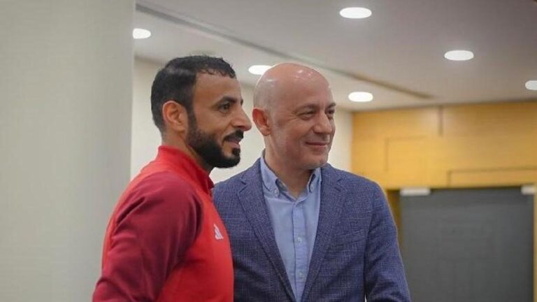 Cüneyt Çakır FIFA seminerine eğitimci olarak katıldı!