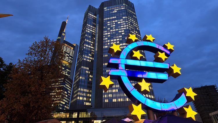 Euro bölgesi son çeyrekte yüzde 0,2 arttı