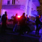 Polisi aradı ve “bizi dövdüklerinden” şikayet etti