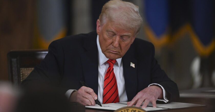 Trump, Güney Kore ile ticari bir anlaşmaya girdiğini açıkladı