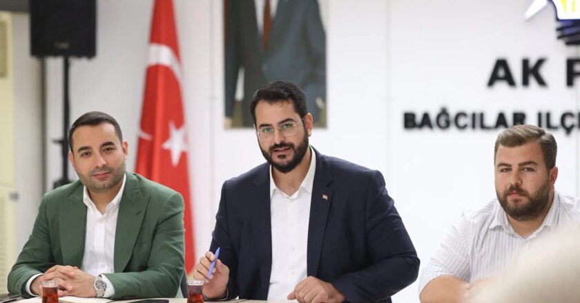 AKP'de istifa depremi: Yeni istifalar geldi! – Son dakika siyasi haberler