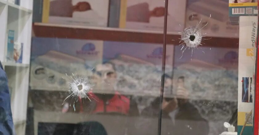 Doktorun muayenehanesine silahlı saldırı: Yaralılar var! – Türkiye'den son dakika haberleri